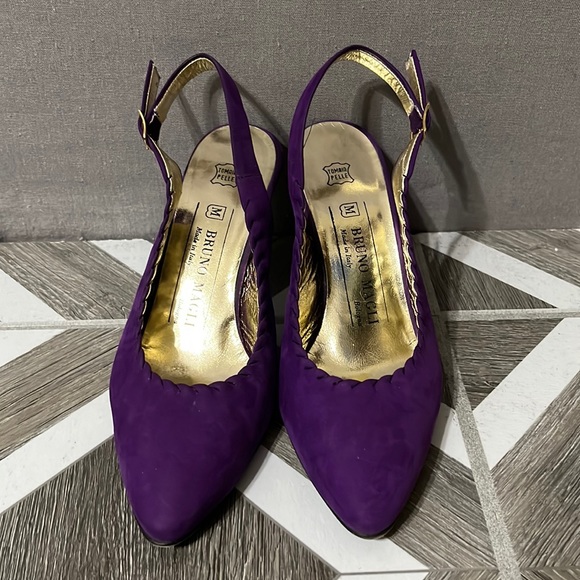 🌟Bruno Magli Purple Sling Back Suede Leather Heels Sz-6 1/2 B - Picture 2 of 9